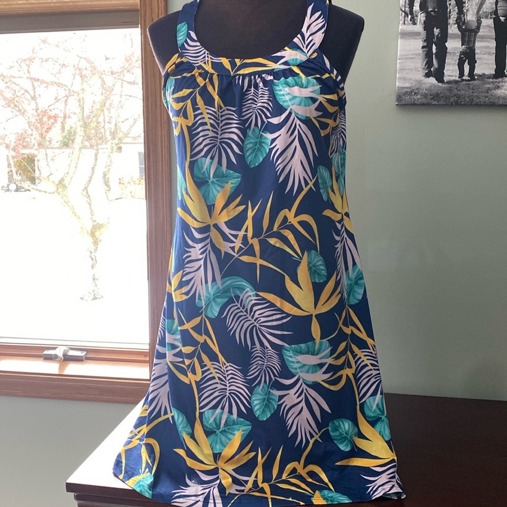 Tropical Leaf Print Swim Coverup